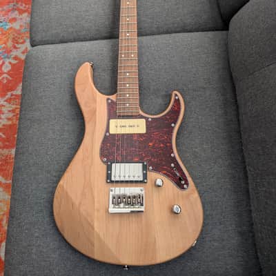 Yamaha 311H Pacifica, Rosewood Fretboard, Natural Satin Alder image 1