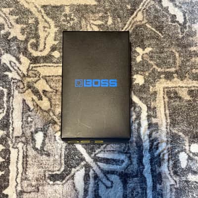 Boss OS-2 OverDrive/Distortion (Silver Label) 1990 - Present - Yellow image 3