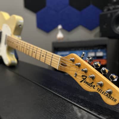 1971 Fender Telecaster in near-mint condition. Blonde finish with case image 5