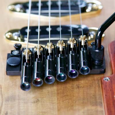 Soderlund Loerie multi-scale electric in hard pear and padauk 2017 Natural Oil image 10