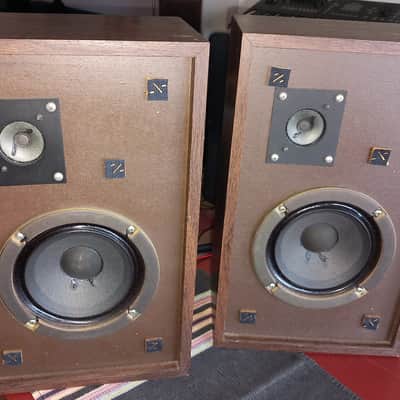 Advent 3 speakers image 2