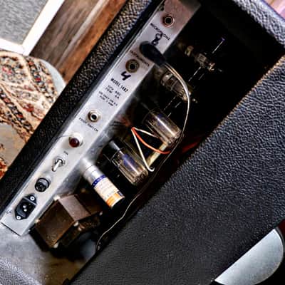 Danelectro Sears Silvertone Model 1482 15-Watt 1x12 Guitar Combo - 1960s image 11
