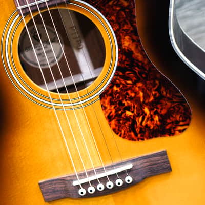 Guild OM-140CE Antique Burst Spruce Top Orchestra Cutaway Acoustic Electric Guitar image 9
