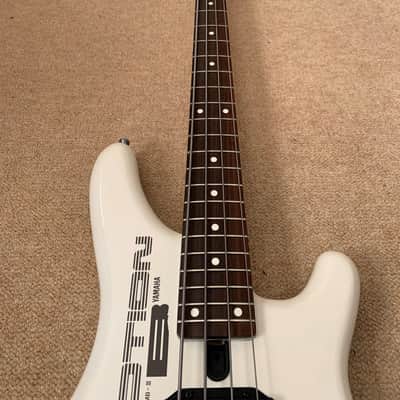 Yamaha Motion B MB III 4 String Electric Bass Guitar Made in Japan 1980's image 5