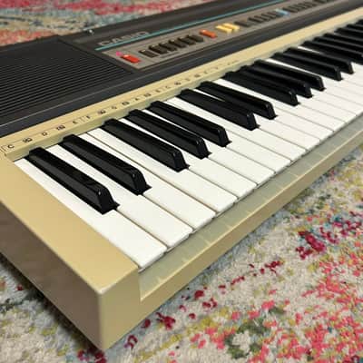 Casio CT-605 Keyboard Piano 61-Key Synthesizer image 9