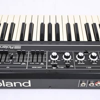 Roland SH-2 *Near mint with hard case & serviced* image 16