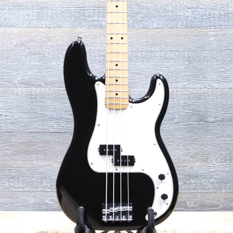 Fender Player Precision Bass | Reverb Canada