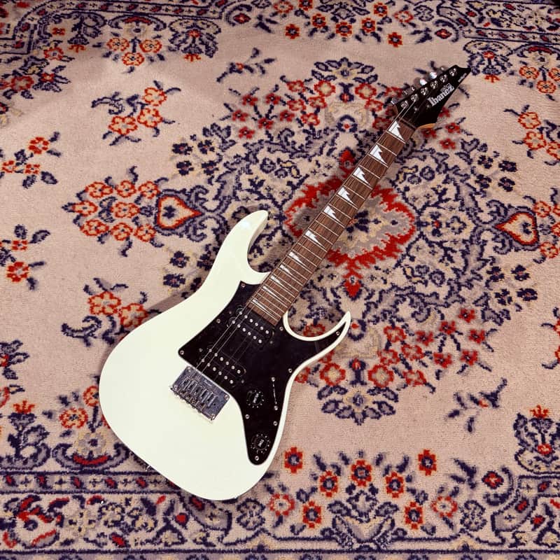 Ibanez GRGM21-WH Gio miKro image 1