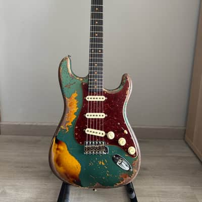 Fender Custom Shop Limited Roasted 1961 Stratocaster Super Heavy Relic - Aged Sherwood Green Metallic over 3 Color Sunburst image 5