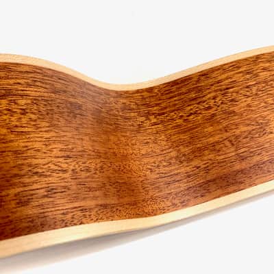 Larrivée OM-40 Mahogany 2022 Natural Legacy Series image 13