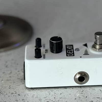 ISET White Custom Delay Pedal - Analog Echo, Tested Working - Mini Size, No Box image 3