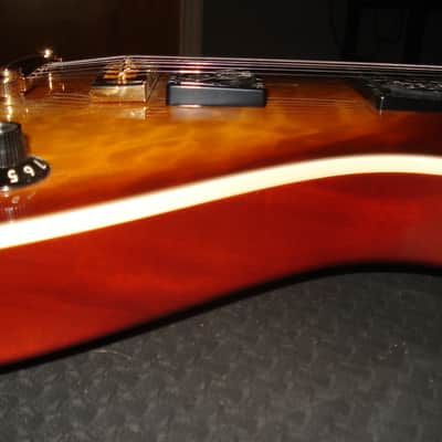 EVH SA-126 Special QM 2024 - Present - Tobacco Sunburst image 5