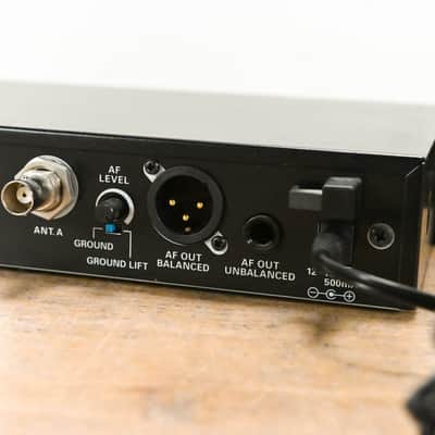 Audio-Technica ATW-R3100bC Receiver w/ ATW-T310bC Bodypack: 541-566 MHz CG0142S image 8