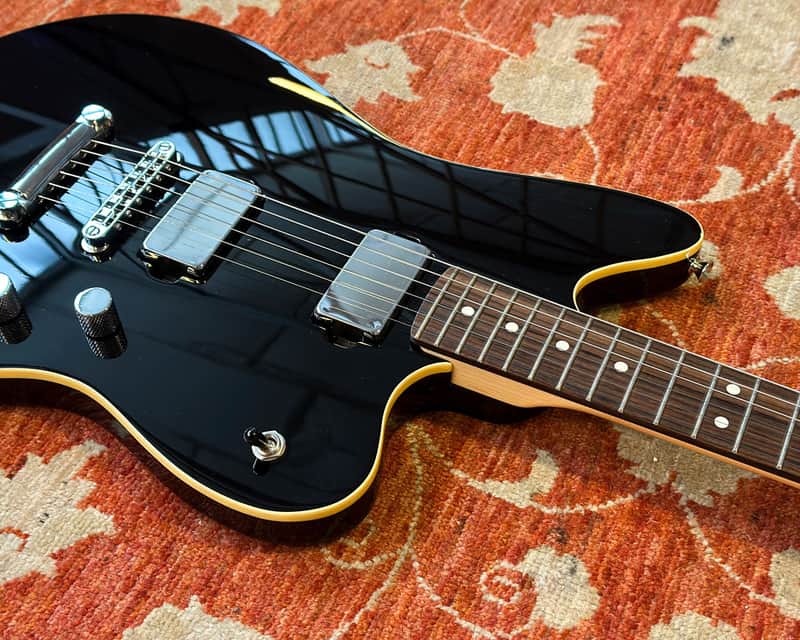Fender Made in Japan Modern Jazzmaster HH - Black | Reverb