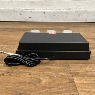 Nord Triple Pedal | Second Hand image 3