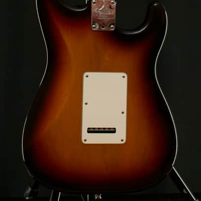 2001 Fender American Stratocaster Left-Handed with Rosewood Fretboard 3-Color Sunburst image 12