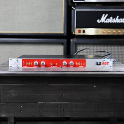 Used BBE 882i Sonic Maximizer 2010s - Red image 2