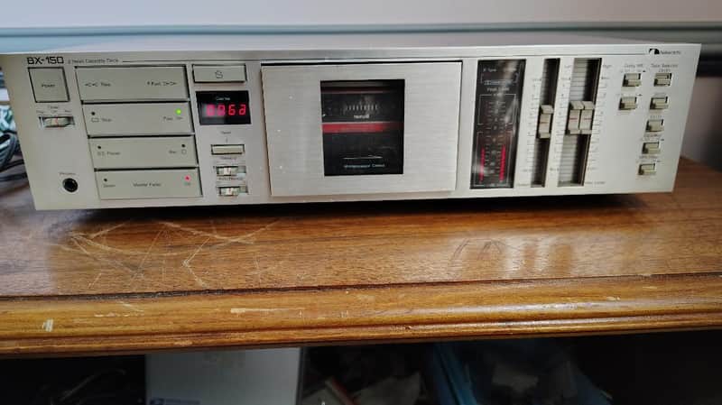 Nakamichi BX150 cassette deck in excellent condition, serviced -0 1970's image 1