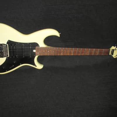 Aria Knight Warrior 1985 - White image 1