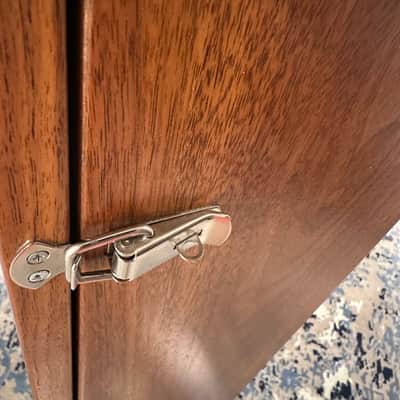 Acoustic Remedy ClimaCase - Triangle Floor Case with UV Filtering Glass 2015 - Walnut image 3