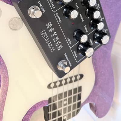 Science Amplification Mother Preamp Pedal image 6