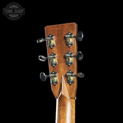 Martin Custom Shop 00 28 Style Adirondack / Exceptionally Figured Black Walnut w/case 2942913 image 14