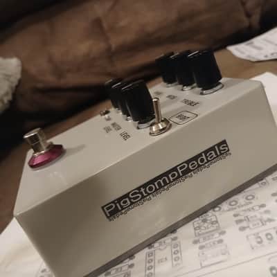 PigStompPedals - Aion FX - L5 preamp (clean channel) - Industrial grey image 5