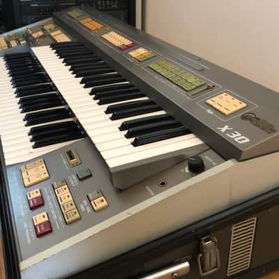 Elka X30 analog synth/organ/drum machine image 3