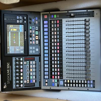 PreSonus StudioLive 32SC 32-Channel Digital Mixer and USB Audio Interface - Black / Silver image 2