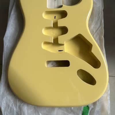 Creamy Yellow Finish Guitar Stratocaster Strat Style Poplar Wood Body image 1