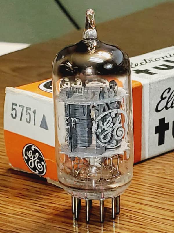 5751 GE NOS/NIB MaxiPreamp2/TV7 Tested (1)Tube Lot image 1
