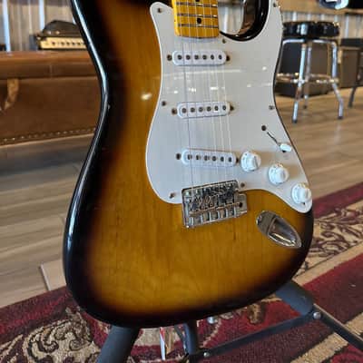 2004 Fender Vintage Reissue ST54 1954 Stratocaster w/OHSC "Made in Japan" (USED) image 2