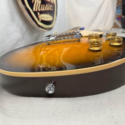 Gibson Les Paul Standard Guitar with generic case 1999 image 16
