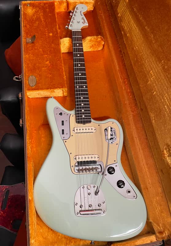Fender  FSR American Vintage ‘62 Jaguar  2007 -  Thin Skin - Sonic Blue image 1