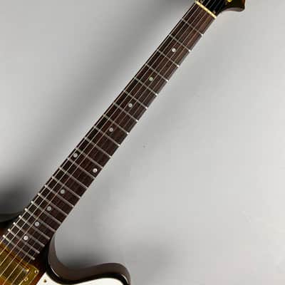 Gibson Bi- Centennial Firebird 1976 Sunburst, Gold Hardware, Great player, Deluxe Hardshell case image 3