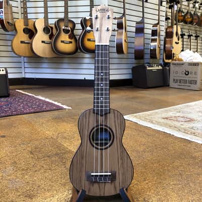 Lanikai OA-S Oak Soprano Ukulele w/Padded Gig Bag image 4