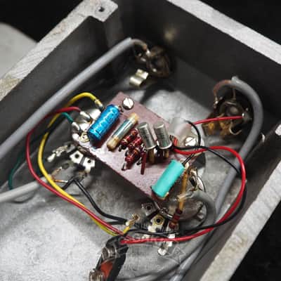 Vox Tone Bender (V828/Gray) image 7