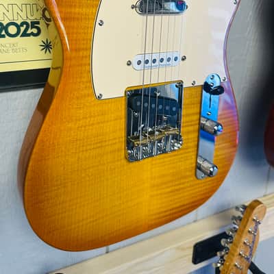 Fender American telecaster pro II WARMOTH NECK 2026 - Honey amber flamed image 4