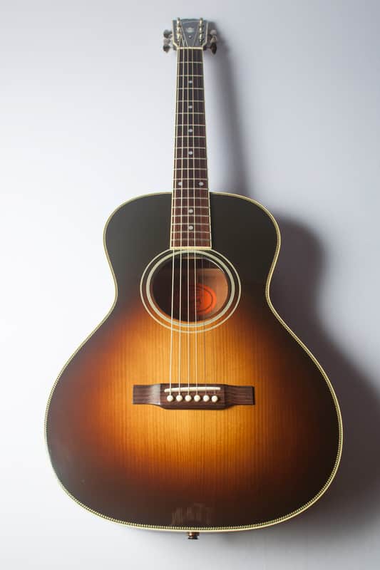Gibson L-00 Keb Mo Custom Shop Sunburst 2012 and a Tale About a Foot Chase image 1