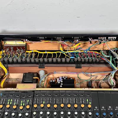 Yamaha PM-1000 16-Channel 4-Bus Mixing Console 1970s - Black image 8