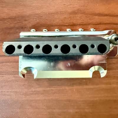 Gotoh NS510T-FE1 Non-locking 2 Point Tremolo Bridge Narrow Spacing 10.5mm String Space- CHROME image 4