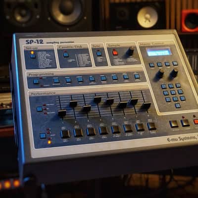 E-MU Systems SP-12 8-Voice Drum Sampler 1985 - 1987 - Blue image 5