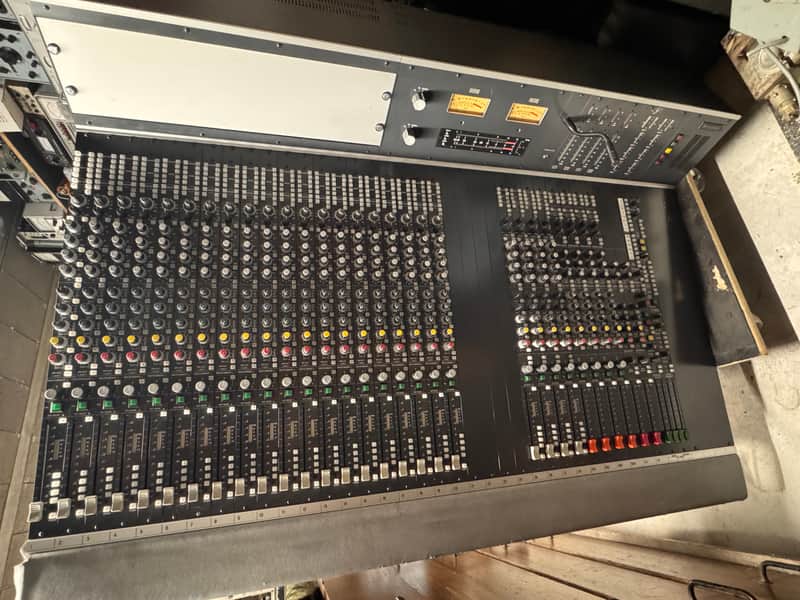 Studer 928 mixer image 1
