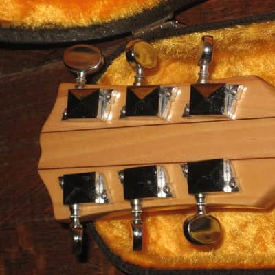 Univox Lucy UHS-1 Lucite Guitar Vintage MIJ Matsumoku, Ampeg Dan Armstrong Copy, Worldwide Shipping image 9