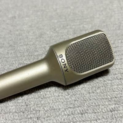 Sony F-560 Dynamic microphone image 3