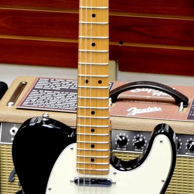 2020 Fender American Professional Telecaster Electric Guitar w/Tweed Case! Gloss Black! VERY NICE!!! image 4