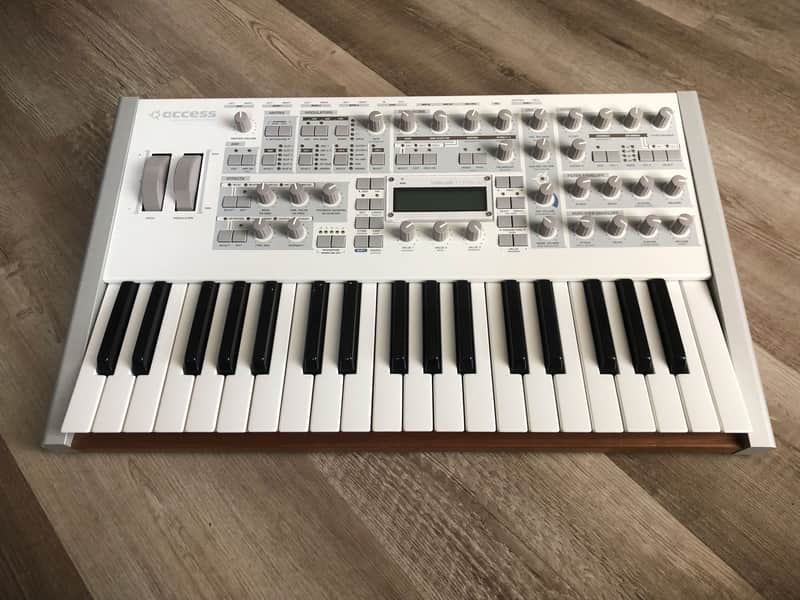 Access Virus TI Polar 37-Key Digital Synthesizer - White image 1