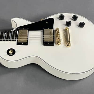 Gibson Custom Les Paul Custom Electric Guitar - Alpine White ~ As New Mint! image 10