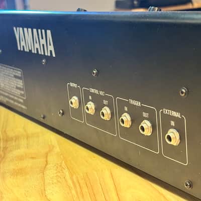 Yamaha CS-5 Monophonic Synthesizer image 10