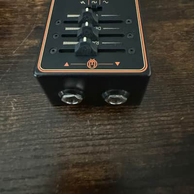 Walrus Audio Fundamental Tremolo 2023 - Present - Black / Orange image 3